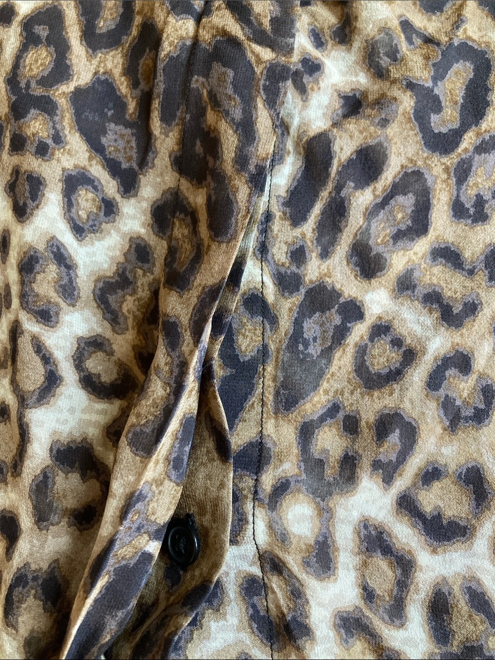 Nili Lotan evelyn blouse in leopard print - Picture 9 of 15